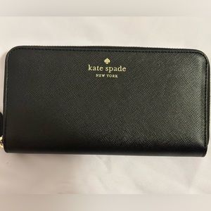 NWT Kate Spade New York. Black.